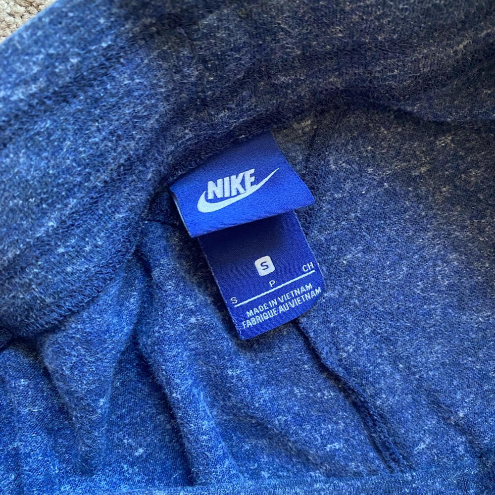 Nike Cotton Shorts navy blue size small - Picture 3 of 3